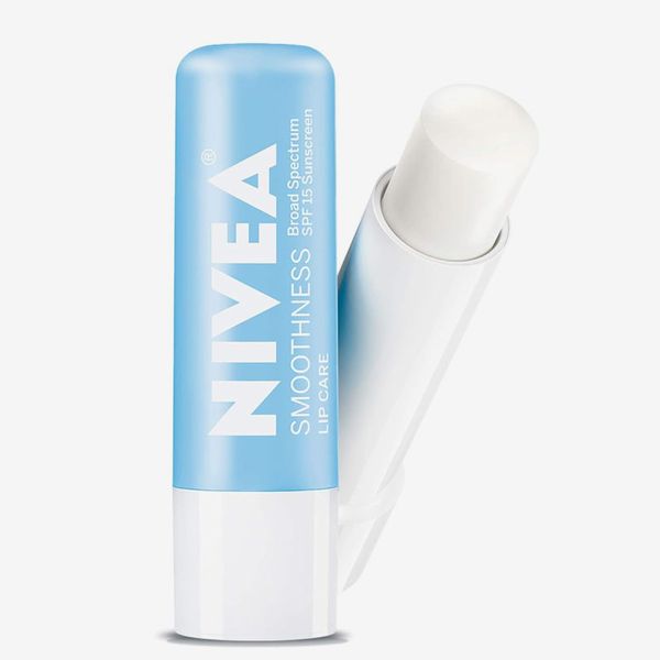 Nivea Smoothness Lip Care SPF 15