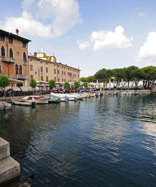 Desenzano del Garda şehrinden güzel bir manzara