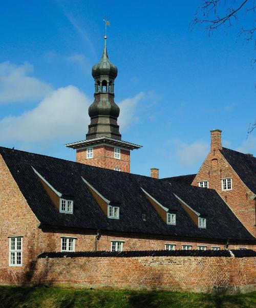 Una bonita panorámica de Husum, una ciudad popular entre nuestros usuarios