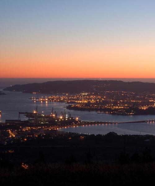 Uma linda vista de: Ferrol. Essa cidade é muito procurada por nossos clientes