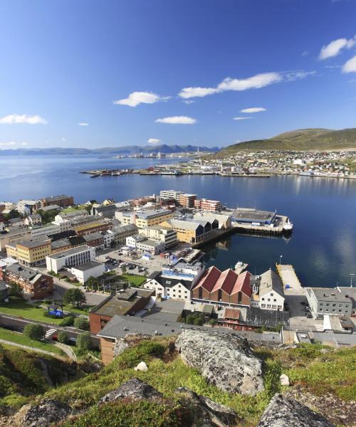 Predivan pogled na grad 'Hammerfest'