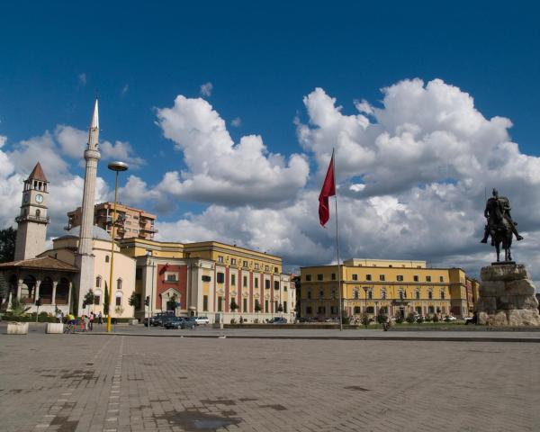 Magandang view ng Tiranë