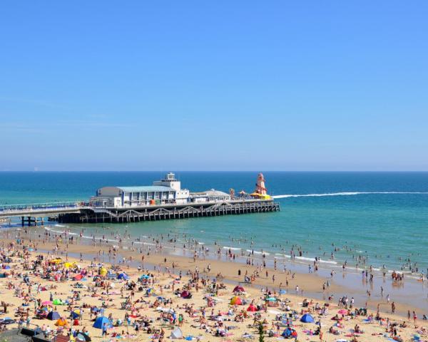 हांग कांग → Bournemouth