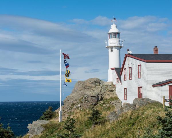 Kaunis näkymä kaupungista Rocky Harbour