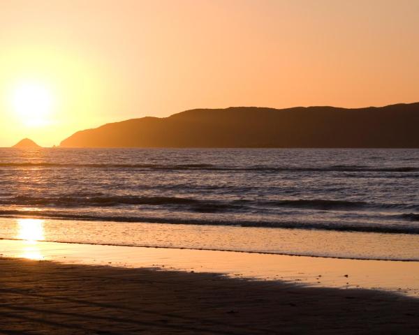 Fallegt útsýni yfir staðinn Paraparaumu Beach