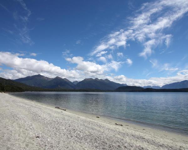 En smuk udsigt over Manapouri