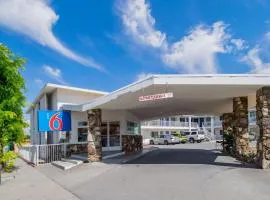 Motel 6-San Bernardino, CA - Downtown, hotel v mestu San Bernardino