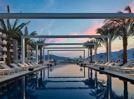 Regent Porto Montenegro & Residences, hotel i Tivat