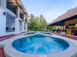 The Retreat Khaolak Resort - SHA Extra Plus，位于蔻立的酒店