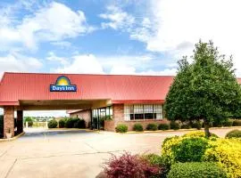 Days Inn by Wyndham Batesville, hotel v destinácii Batesville