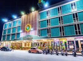 Siri Hotel, hotel en Nakhon Ratchasima