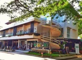 Treetop Suites, hotell sihtkohas Coron