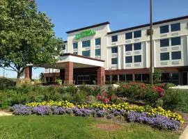 Wyndham Garden Elk Grove Village - O'Hare, hotel u gradu 'Elk Grove Village'