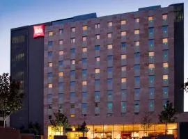 ibis Santiago Las Condes Manquehue, готель у Сантьяго