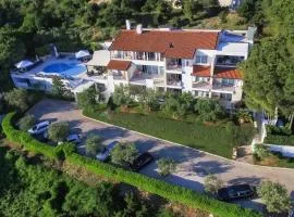 Hotel Villa Annette, hotelli kohteessa Rabac