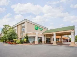 Holiday Inn & Suites Parsippany Fairfield, an IHG Hotel，帕西帕尼的飯店