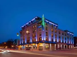 The Plaza Hotel Downtown, Trademark Collection by Wyndham, hotel in Kamloops