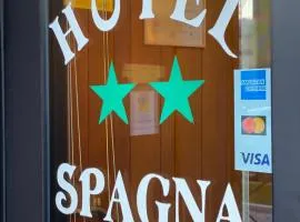 Hotel Spagna, hotel sa Arona