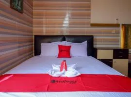 RedDoorz near Kendari Beach 2, hotel a Kendari