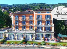 Hotel Residence La Luna Nel Porto: Stresa şehrinde bir otel