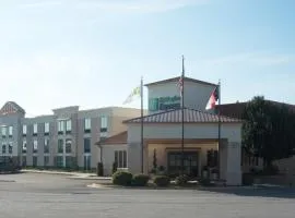 Holiday Inn Express Hickory - Hickory Mart, an IHG Hotel, hotel v destinaci Hickory