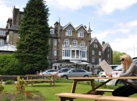 Cairn Hotel, hotel v mestu Harrogate