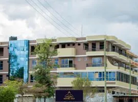 HOTEL TAJI، فندق في نانيوكي