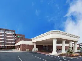 Holiday Inn Dayton/Fairborn I-675, an IHG Hotel, hotel v mestu Fairborn