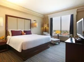 The Imperial Hotel & Convention Centre Korat, hotel en Nakhon Ratchasima