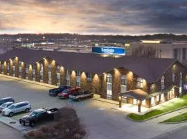 Travelodge by Wyndham Elkhart, hotel v destinaci Elkhart