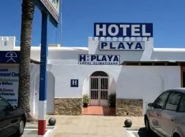 Hotel Playa، فندق في موجاكار