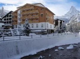 Alpine Hotel Perren, hotel en Zermatt