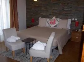 Hotel Santa Apolonia, hotel din Bragança