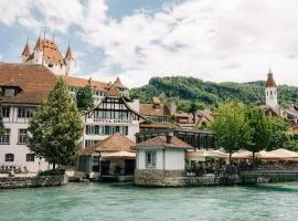 Hotel Krone Thun, hotel em Thun