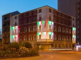 Hotel Londra, hotel en Alessandria