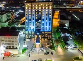 Krystal Palace Douala、ドゥアラのホテル