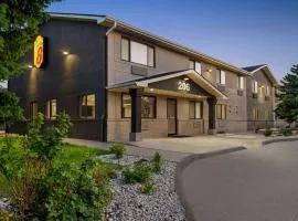 Super 8 by Wyndham Ankeny/Des Moines Area, מלון באנקיני