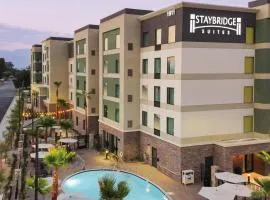 Staybridge Suites - San Bernardino - Loma Linda, hotel v mestu San Bernardino