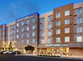 Courtyard by Marriott Los Angeles LAX/Hawthorne, hótel í Hawthorne