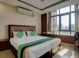 Kozhikode में, होटल Rotano Glitz Inn - Glitz Inn Calicut