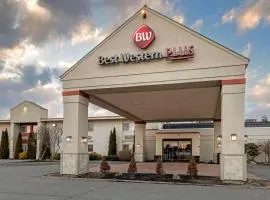 Best Western Plus Augusta Civic Center Inn, хотел в Аугуста