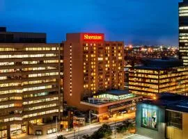 Sheraton Hamilton Hotel, hotel in Hamilton