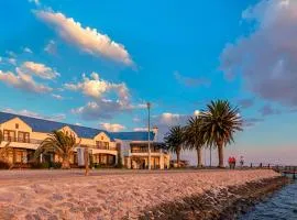 Protea Hotel by Marriott Walvis Bay Pelican Bay, hotel in Walvisbaai