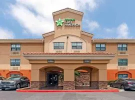 Extended Stay America Suites - San Diego - Oceanside, מלון באושנסייד