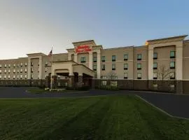 Hampton Inn & Suites Wheeling - The Highlands, hotel v destinácii Triadelphia