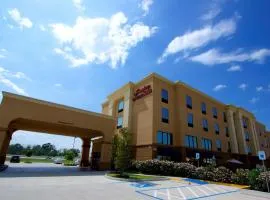 Hampton Inn & Suites by Hilton Tomball Houston NW, מלון בטומבול