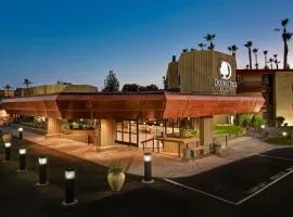 DoubleTree by Hilton Phoenix- Tempe, hotel v mestu Tempe