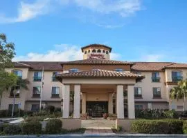 Hampton Inn & Suites Camarillo, מלון בקמרילו