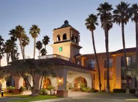 Embassy Suites by Hilton Lompoc Central Coast, hotel v destinácii Lompoc