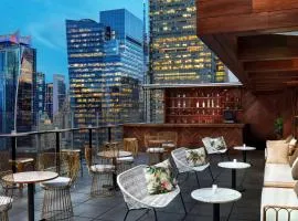 Doubletree By Hilton New York Times Square West, готель у Нью-Йорку